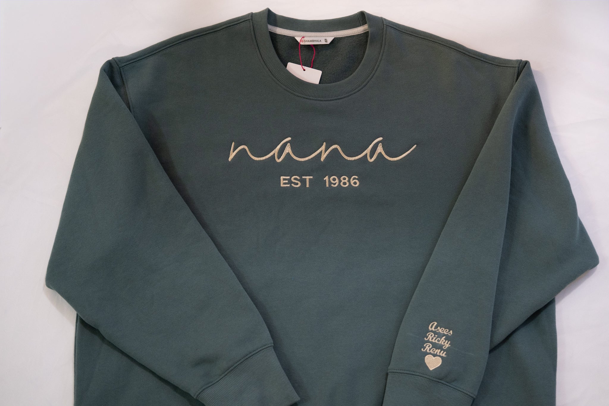 Mama Embroidered Sweatshirt