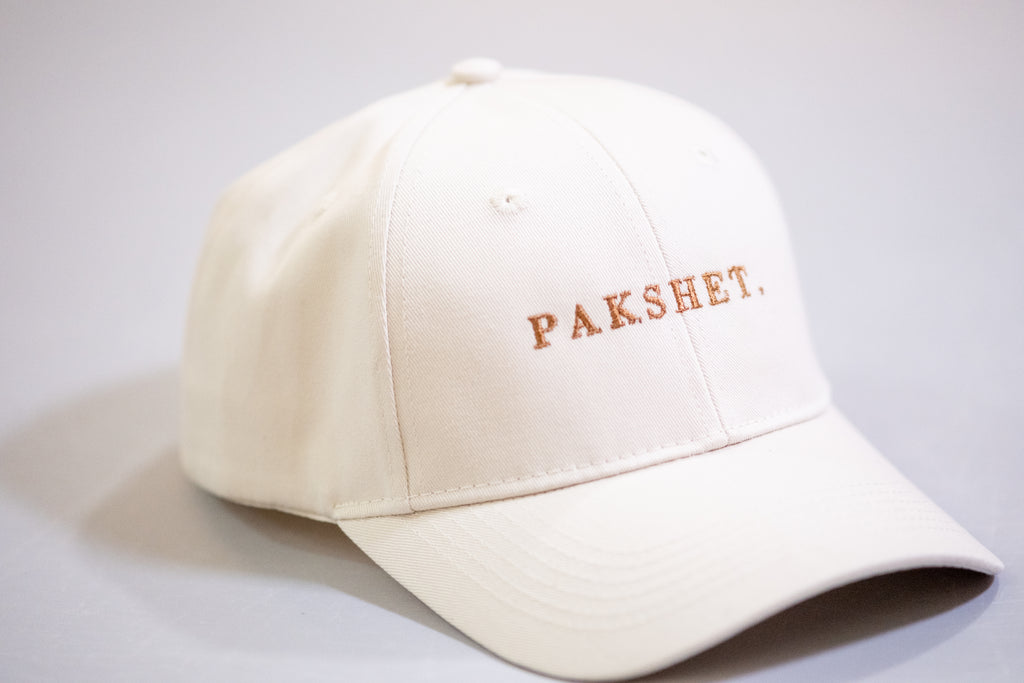 PAKSHET. Hat for when words fail